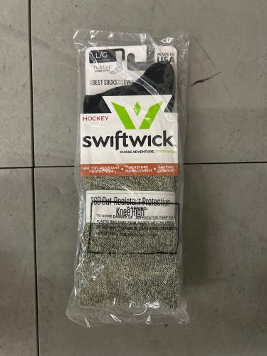 Custom 2 Pair Offer New Swiftwick Hockey Twelve 360° Cut-Resistant Large Cut socks Socks