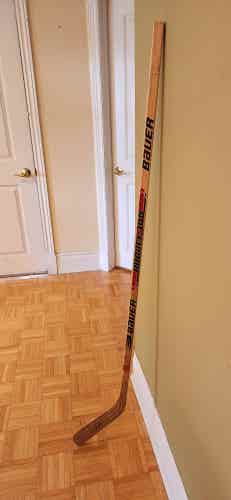 Eric Lindros Autograph Bauer Impact 300 Hockey Stick