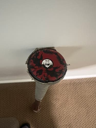 Used DeMarini (-3) 30 oz 33" Voodoo One Bat