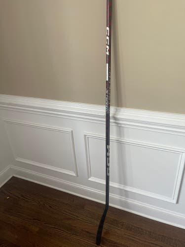 CCM JetSpeed FT5 Pro Hockey Sticks Intermediate right handed. 65 flex P29