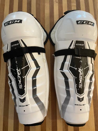 CCM 1052 TACKS / 13” / Junior / preowned / white and black