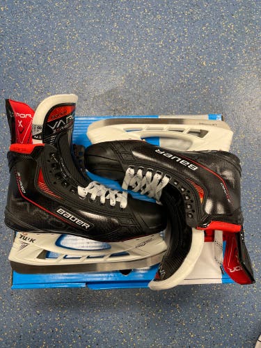 New Bauer Vapor 3X Pro Size 8.5 Fit 2 W/ Steel