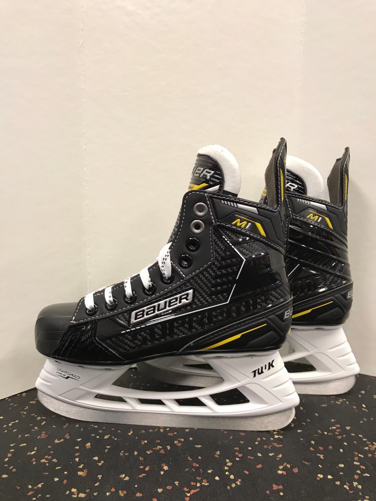 Junior New Bauer Supreme M1 Hockey Skates Regular Width Size 2.5