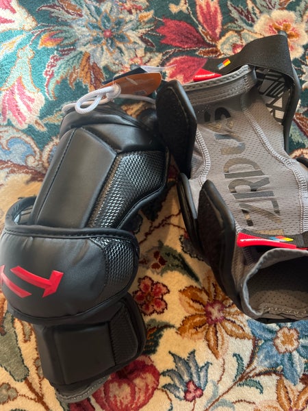 True temper hzrdus arm guards