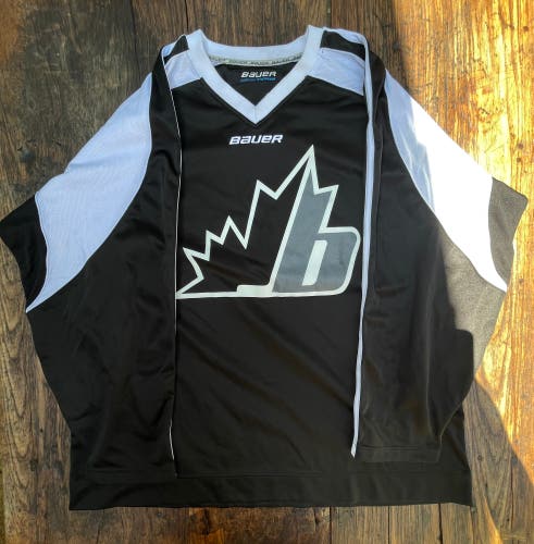 Black Goalie Cut Bauer Hockey Jersey (XL)