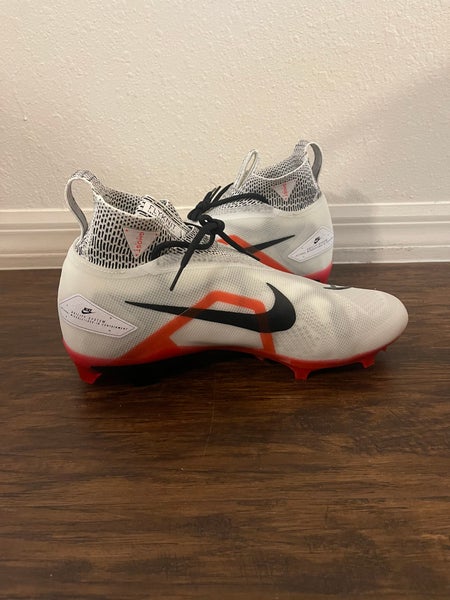 Nike Alpha Menace Elite 3 White/Red Football Cleats Mens Size 13