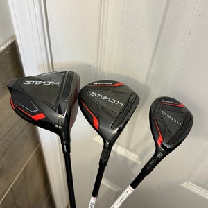 TaylorMade Stealth Driver9*&3 Wood 15*&19*Hybrid 3 Stiff Flex Right Handed