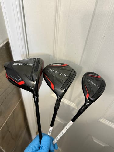 TaylorMade Stealth Driver9*&3 Wood 15*&19*Hybrid 3 Stiff Flex Right Handed