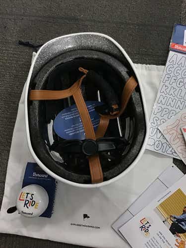 Used Thousand Bike Helmet Sm Bicycle Helmets