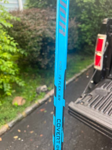 Used Right Handed P28 Covert QR5T Hockey Stick