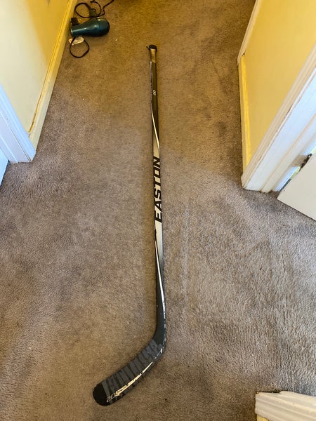 Easton Synergy HTX LH Pro Stock Hockey Stick 100 Flex Grip NHL Malkin P28