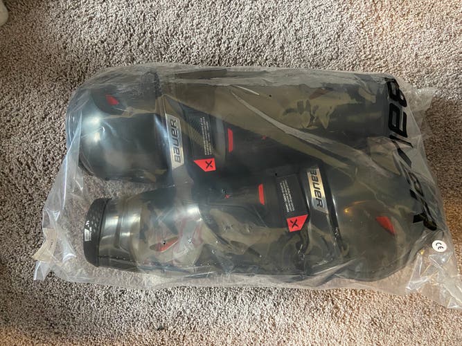 NEW Bauer Vapor 3X Pro Shin Pads