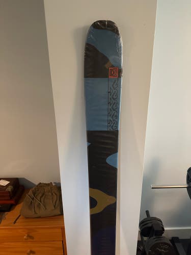 K2 Mindbender 116C Skis In 182