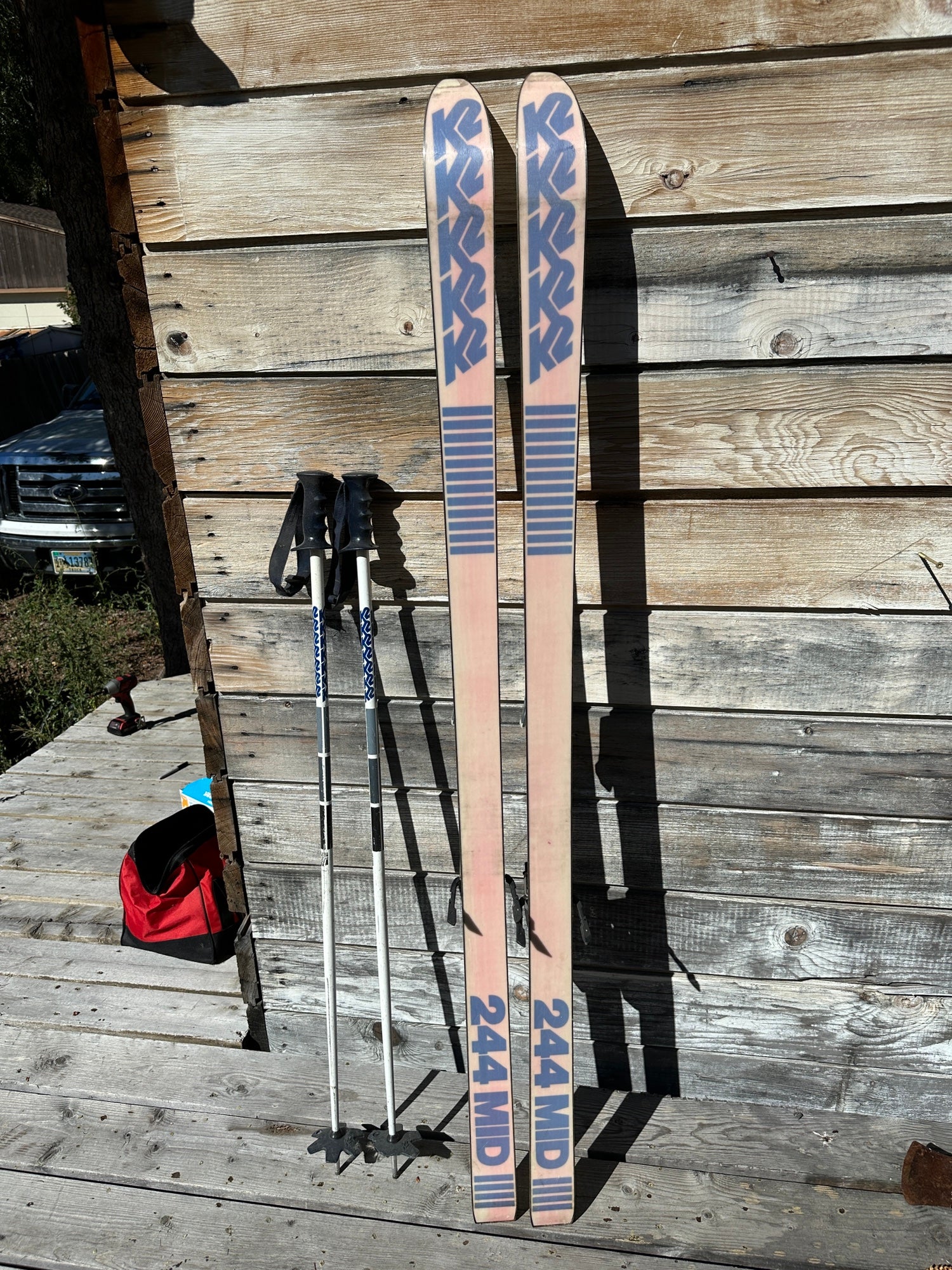 red and black union snowboard bindings UNION ULTRA W25