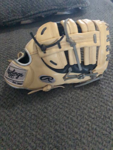 Used 2021 Rawlings Right Hand Throw First Base Heart of the Hide Baseball Glove 12.5"