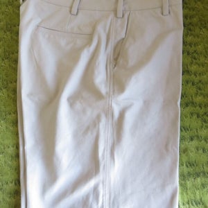Adidas CLIMALITE Golf Shorts - Size 34 - Gray