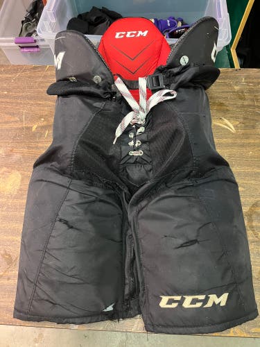 Senior XL CCM Xtra Pro Hockey Pants