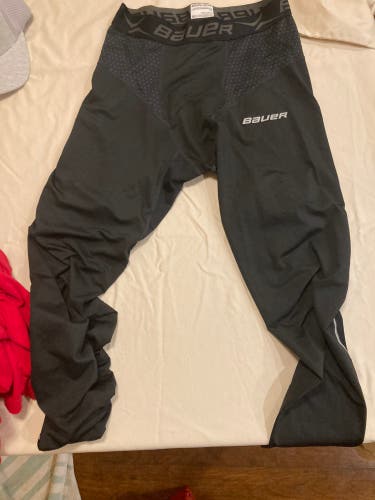 Bauer 37.5 long compression bottoms pants black large