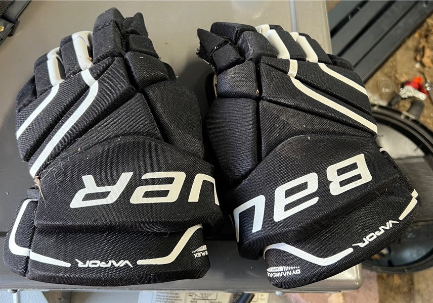 Bauer 15" Vapor X60 Gloves