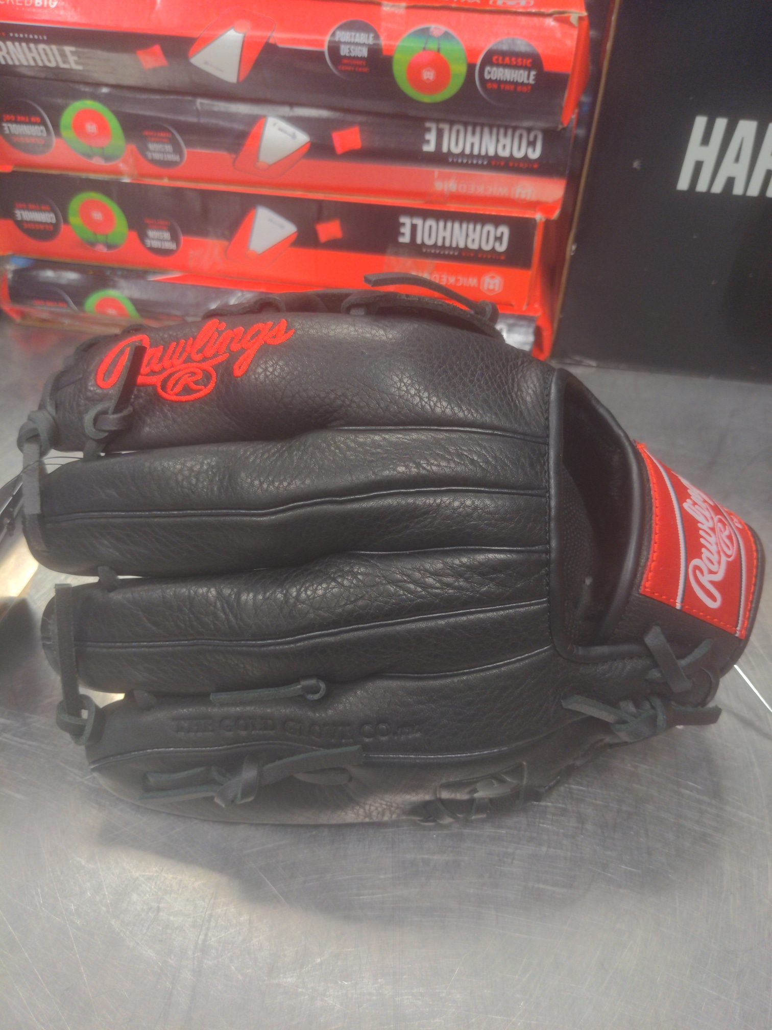New Rawlings Right Hand Throw Baseball Glove 11"