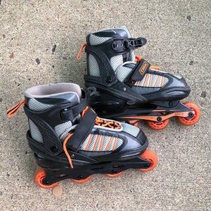 Used DBX Rollerblades Size 5-8