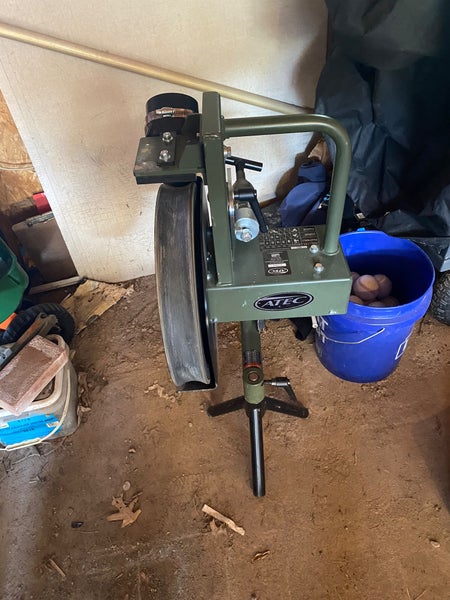 Atec pitching machine