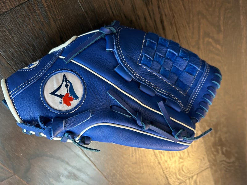 Wilson 12 inch(s) Toronto Blue Jays Right Hand Throw Baseball Glove