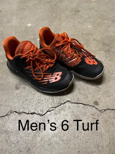 Black/orange Men’s Turf Baseball