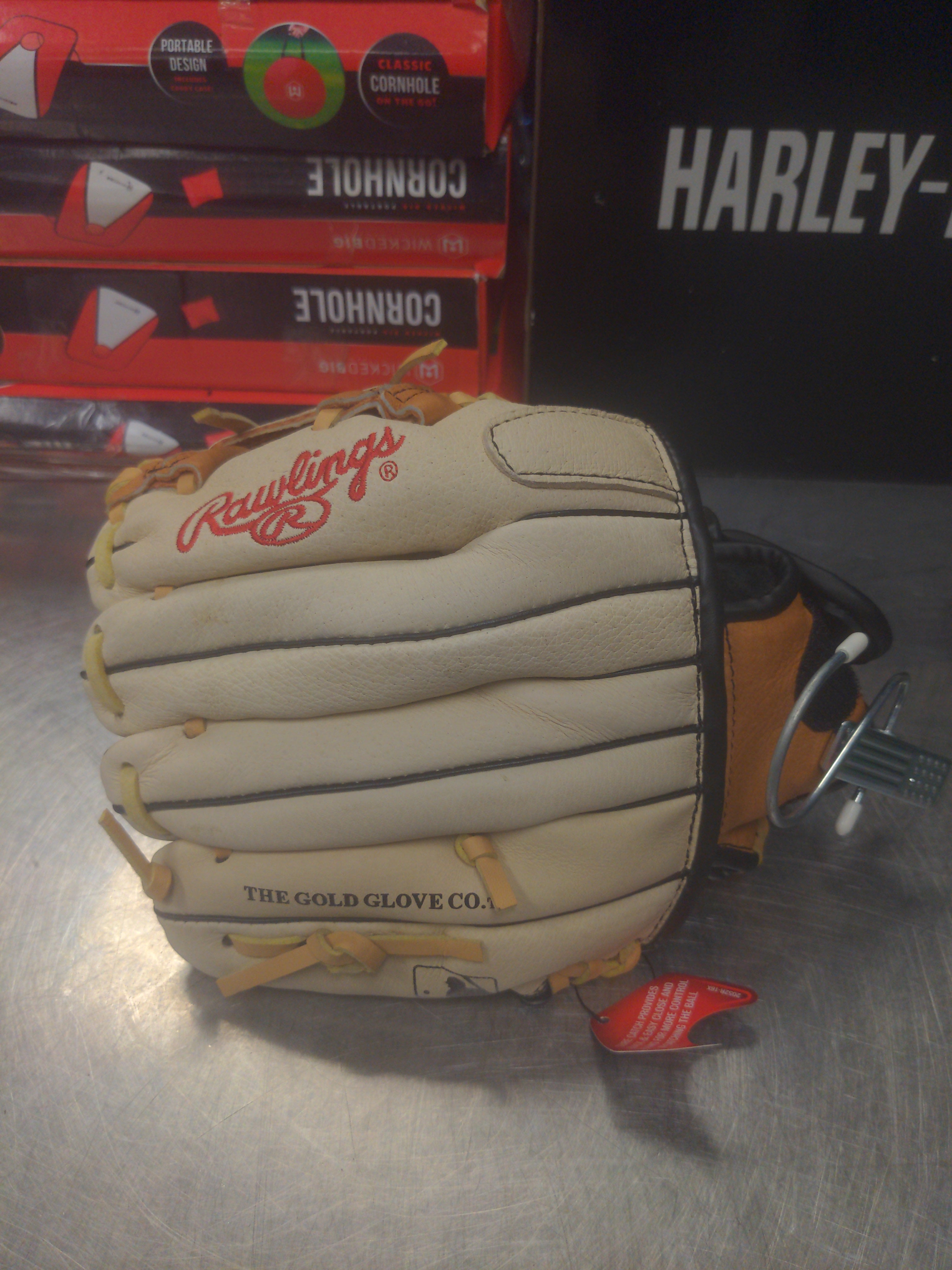 Used Easton Jose Ramirez Right-Hand Throw Baseball Glove (10.5)