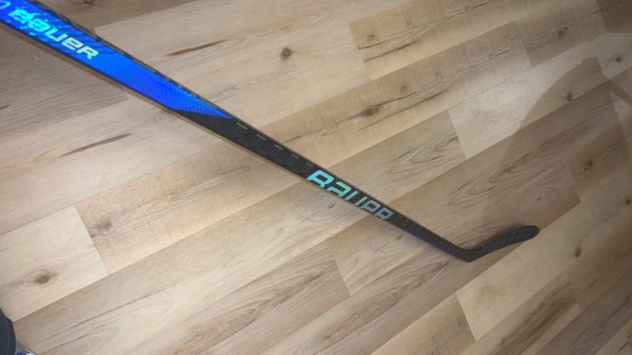 Bauer Nexus 2NPROXL Dressed as Nexus Sync 77 Flex Kucherov