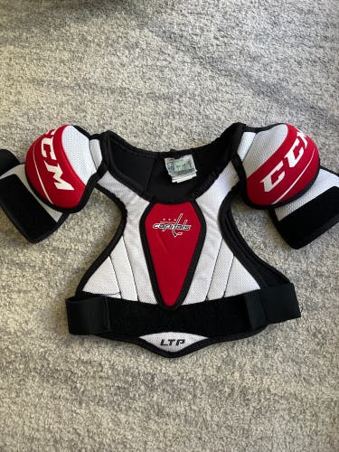 CCM Shoulder Pad JR small