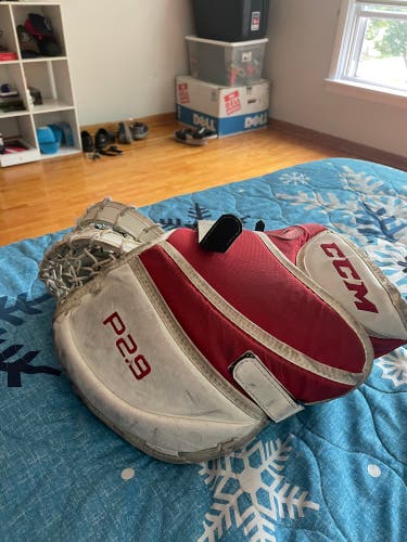 Used Glove And Blocker Regular  P2.9