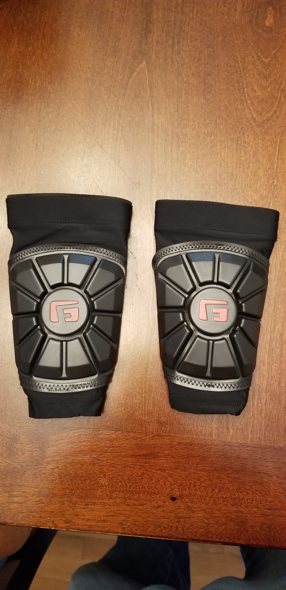 G Form Wrist Guards-Adult Small