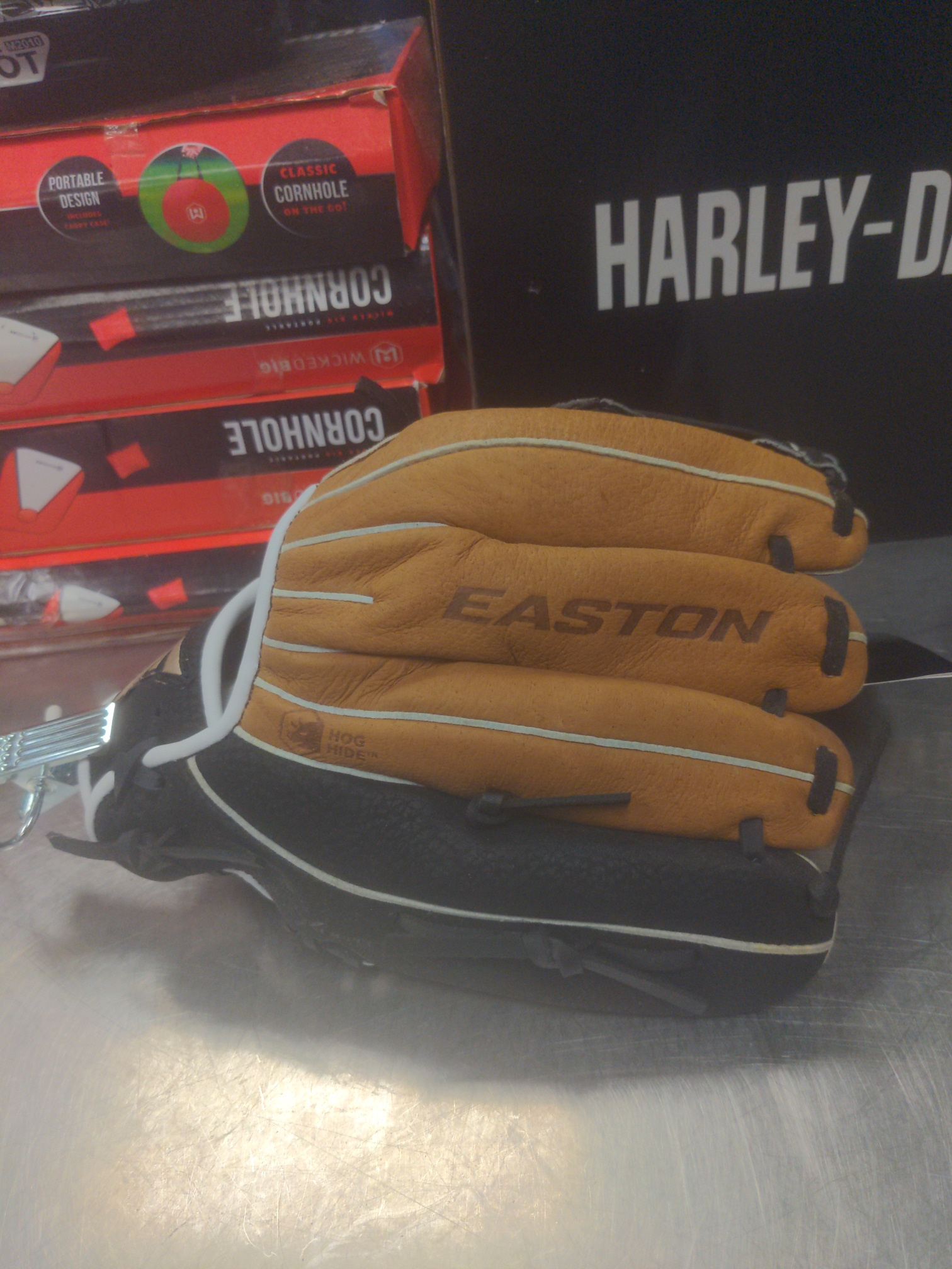 New Easton Left Hand Throw Baseball Glove 10"