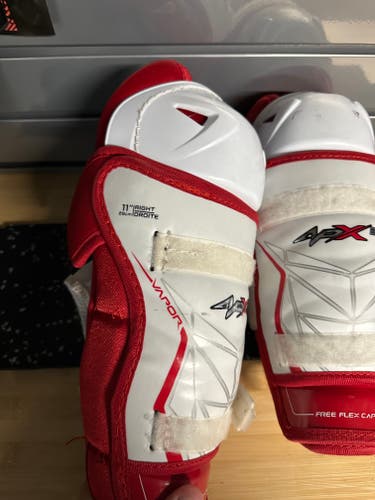 Used Bauer Vapor APX2 Shin Pads 11"