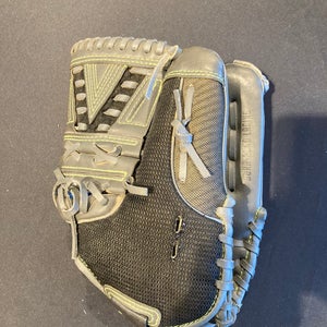 Used Franklin Fastpitch Pro Right Hand Throw Softball Glove 11"