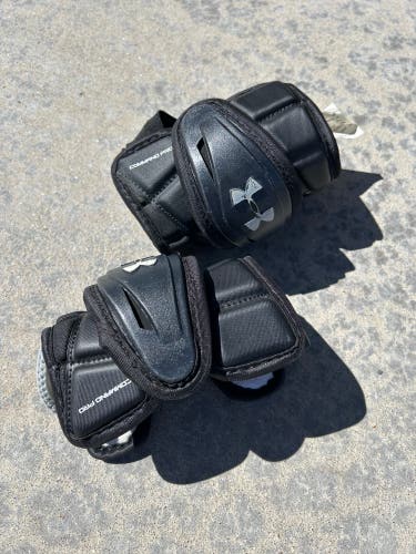 Used Small Under Armour Arm Pads