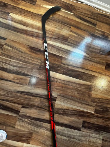 Senior Left Hand P28  Jetspeed FT465 Hockey Stick