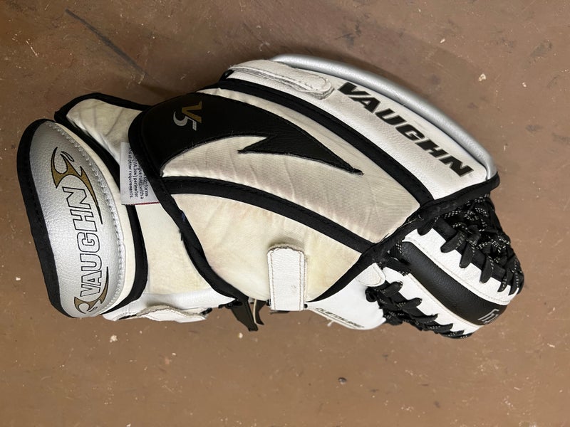 Vaughn Velocity V5 Pro Stock Intermediate Glove - CustomSpec Pro Palm, Laced