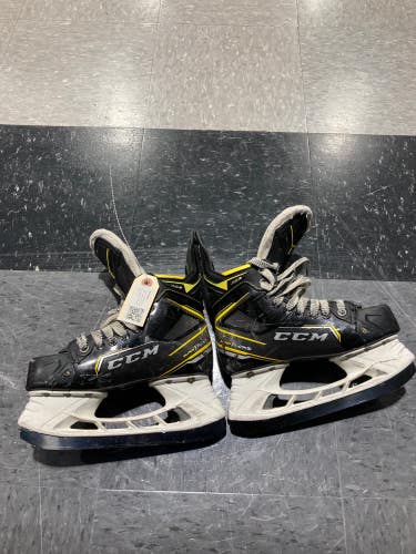 Junior Used CCM Super Tacks AS3 Hockey Skates D&R (Regular) 3.0