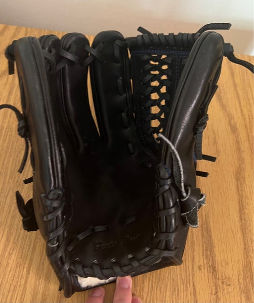 44 Pro 574 Baseball Glove  New and Used on SidelineSwap