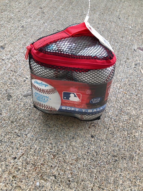 Rawlings et Worth continuent d'être les balles officielles de Softball Québec pour la balle