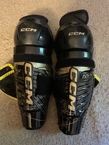 Used CCM  Tacks AS-V Shin Pads