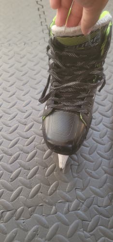 Senior Used Bauer gsx Hockey Skates Extra Wide Width Size 8.5