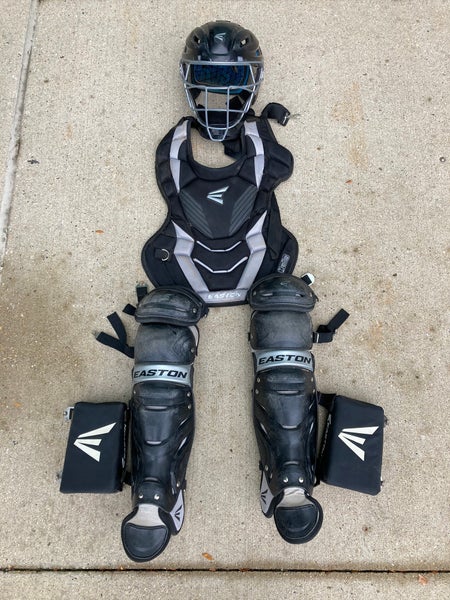 Easton Gametime Catcher's Box Set, Baseball Catcher's Gear