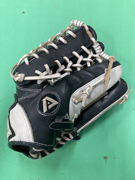 Akadema Baseball & Softball Products