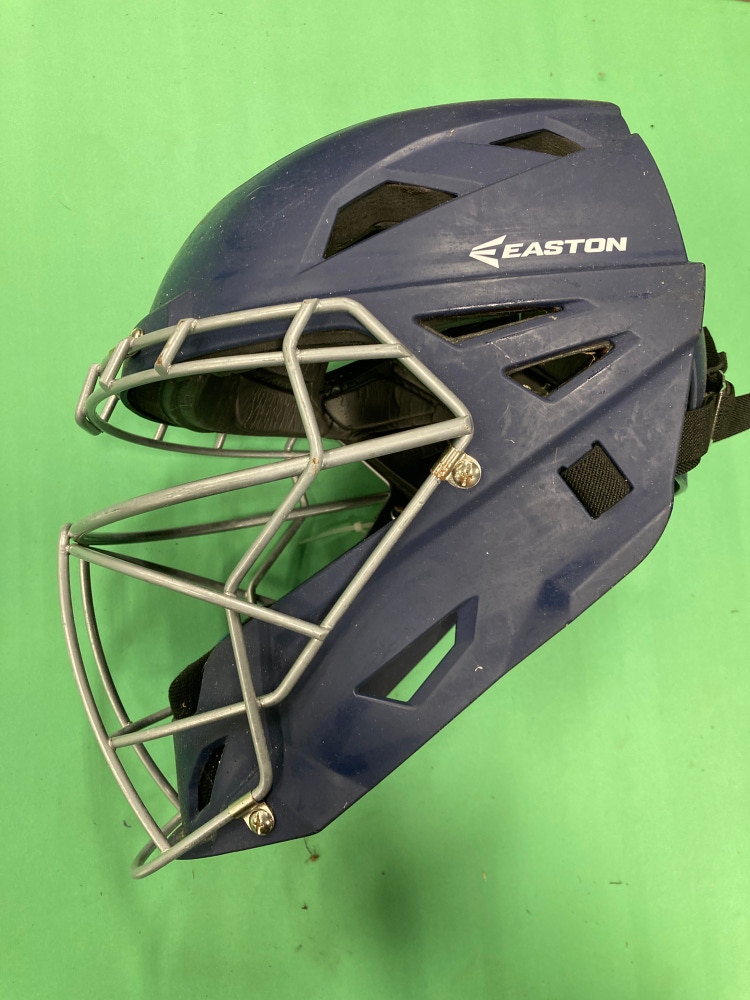 Used Easton M7 Catcher's Mask