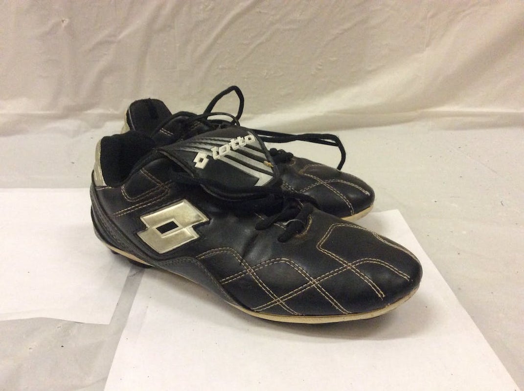 Used Lotto Senior 5 Cleat Soccer Shoes