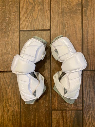 Adult Medium Warrior Evo Pro Arm Pads