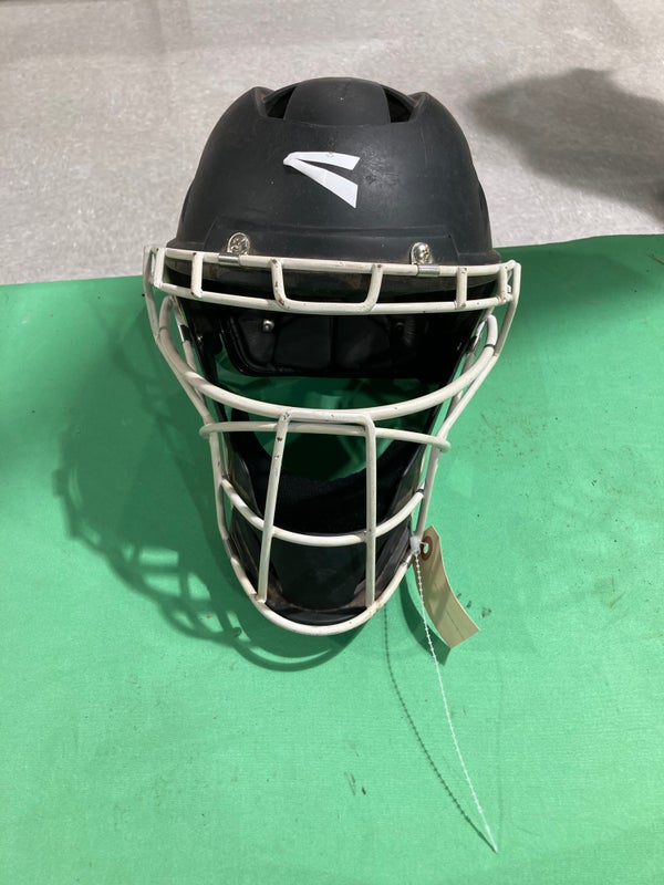 Easton Speed Elite Traditional Catcher's Mask for Sale in Kemah, TX -  OfferUp